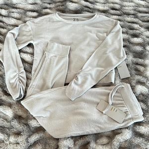 Z by Zella Girls Active Set | Sweater & Joggers | Grey Violet | XS (5/6) | NWT